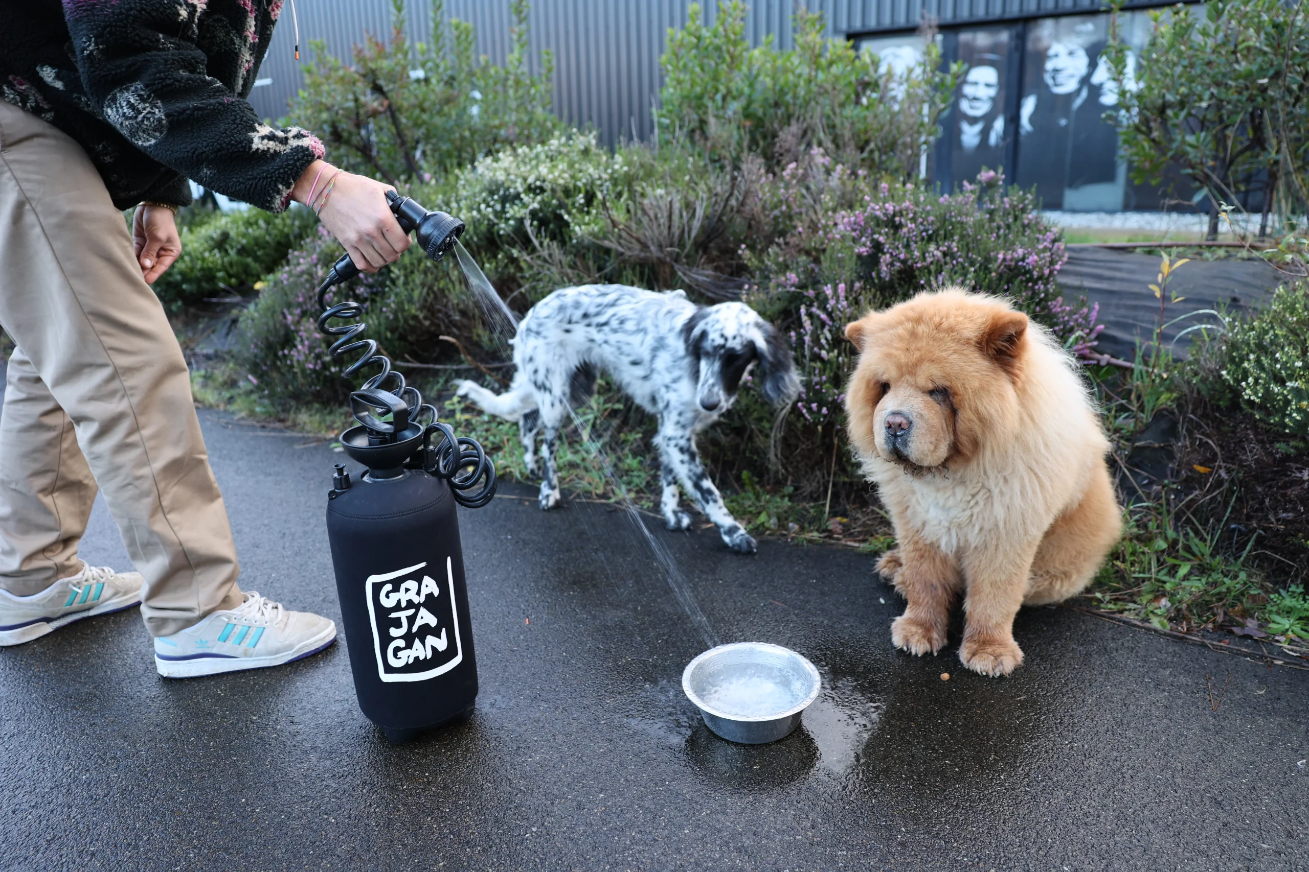 BEACH SHOWER - 8 litres – Image 5