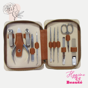 KIT DE MANUCURE + POCHETTE (8PCS)