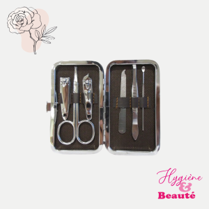 KIT DE MANUCURE + POCHETTE (6PCS)