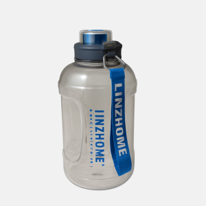 GOURDE PLASTIQUE RONDE 1.5L  LINZHOME