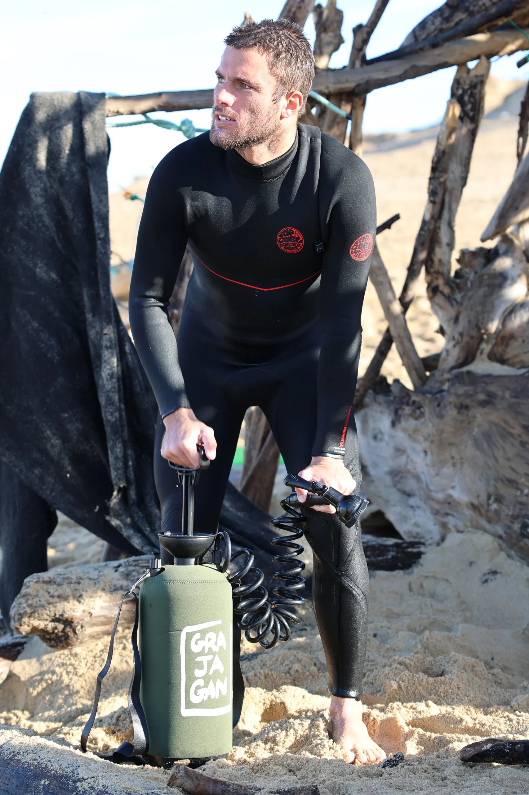 BEACH SHOWER - 8 litres – Image 3