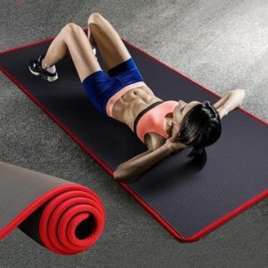Tapis de Yoga Antidérapant Noir avec Alignement – Confort et Stabilité pour Votre Pratique